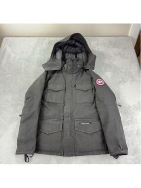 Canada Goose Men's Black Kamloops Puffer Jacket Size XS